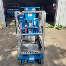 2018 Genie GR-12 Self-Propelled One-Person Lift