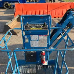 2013 Genie Z-40/23N Articulating Boom Lift