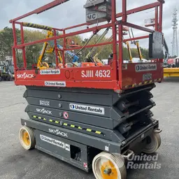 2017 Skyjack SJIII4632 Scissor Lift