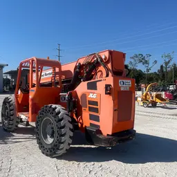 2016 SKYTRAK 6042 Forklift