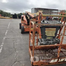 2017 JLG E450AJ Articulating Boom Lift