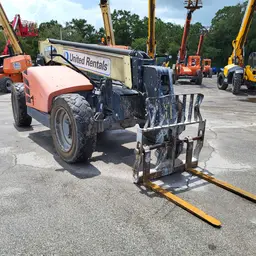 2017 JLG 742 Forklift