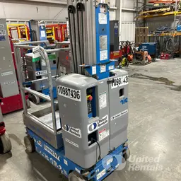 2019 Genie GR-20 Self-Propelled One-Person Lift