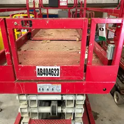 2018 MEC 4046SE Scissor Lift