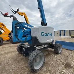 2016 Genie Z-62/40J Articulating Boom Lift