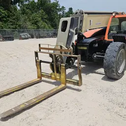 2018 JLG 943 Forklift