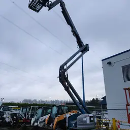 2014 Genie Z-45/25J DC Articulating Boom Lift