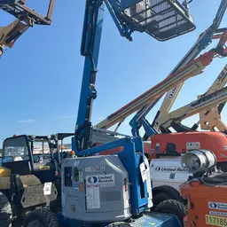 2018 Genie Z-34/22 IC Articulating Boom Lift