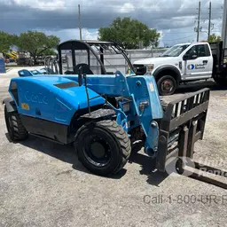 2017 Genie GTH-5519 Forklift