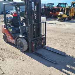 2019 Toyota 8FGU25 Warehouse Forklift