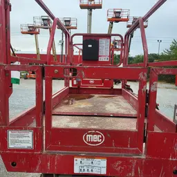 2018 MEC 4046SE Scissor Lift