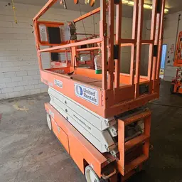 2019 Snorkel S3226E Scissor Lift