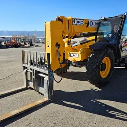 2018 JCB 507-42 Forklift
