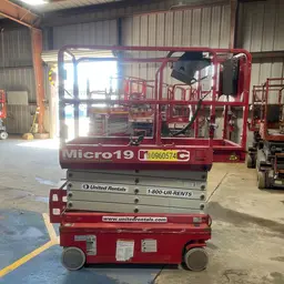 2019 MEC MICRO 19 Scissor Lift
