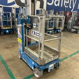 2019 Genie GR-20 Self-Propelled One-Person Lift