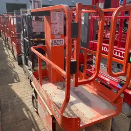 2019 JLG 1230ES Self-Propelled One-Person Lift