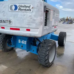 2012 Genie S-65 Boom Lift