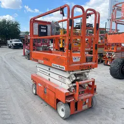 2018 Snorkel S3219E Scissor Lift