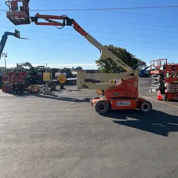 2012 JLG E400AJPN Articulating Boom Lift