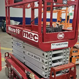 2019 MEC MICRO 19 Scissor Lift