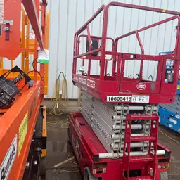 2017 MEC 4046SE Scissor Lift