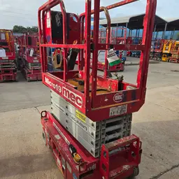 2018 MEC MICRO 19 Scissor Lift