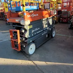 2018 Skyjack SJIII3226 Scissor Lift