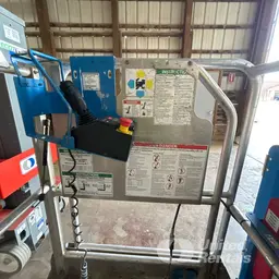 2019 Genie GR-20 Self-Propelled One-Person Lift