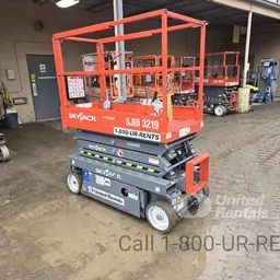 2018 Skyjack SJIII3219 Scissor Lift